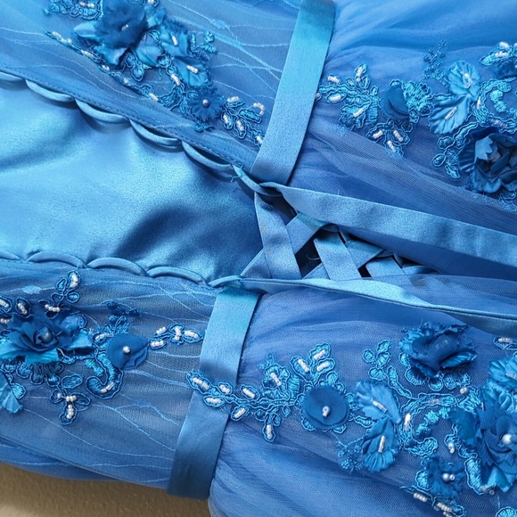 Blue floral prom dress - Picture 5 of 6